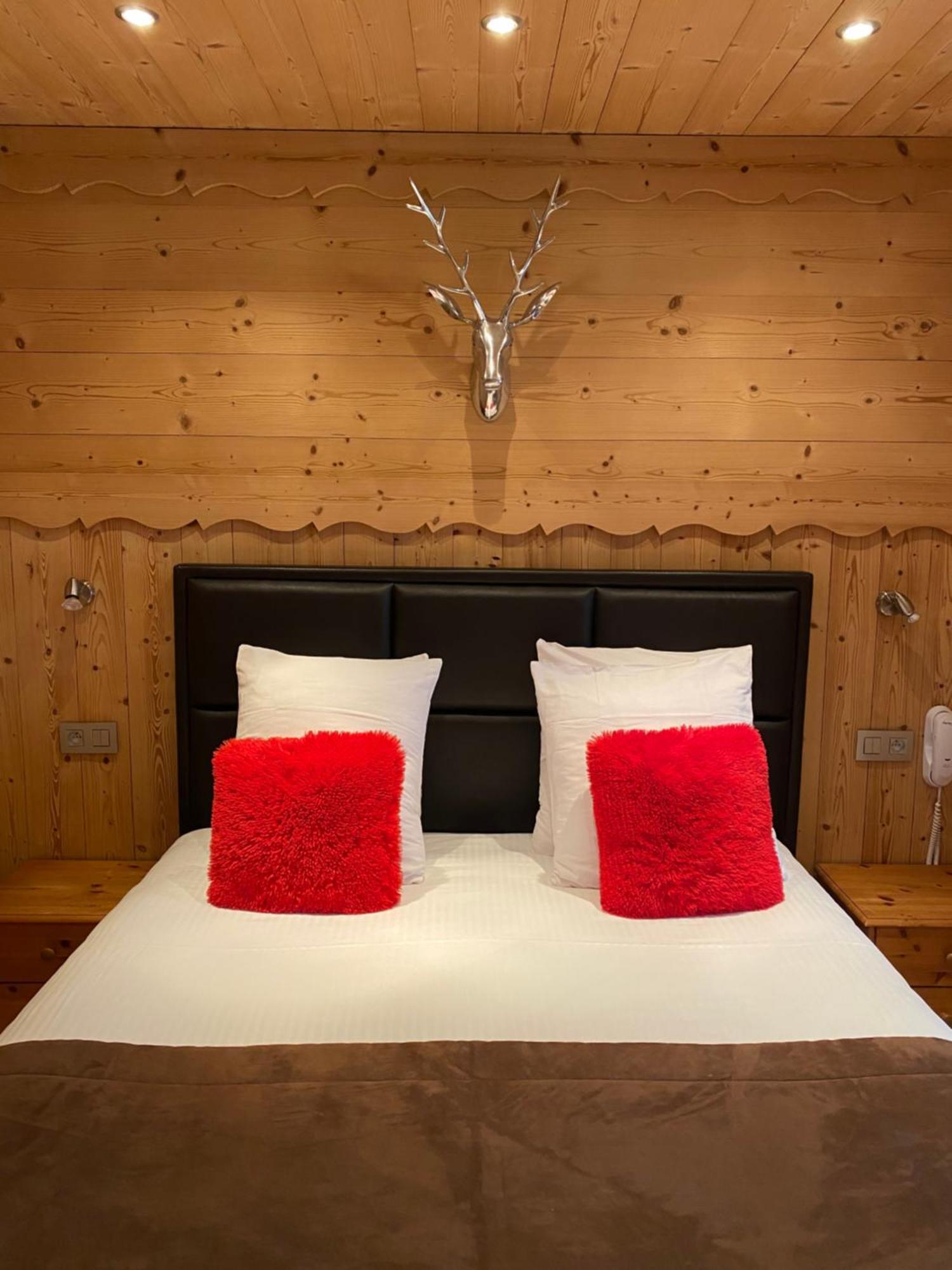 Le Cro-Bidou Hotel Bernex Luaran gambar